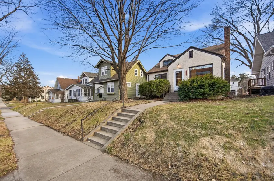 1532 Canfield Avenue, Saint Paul, MN 55108 - #3