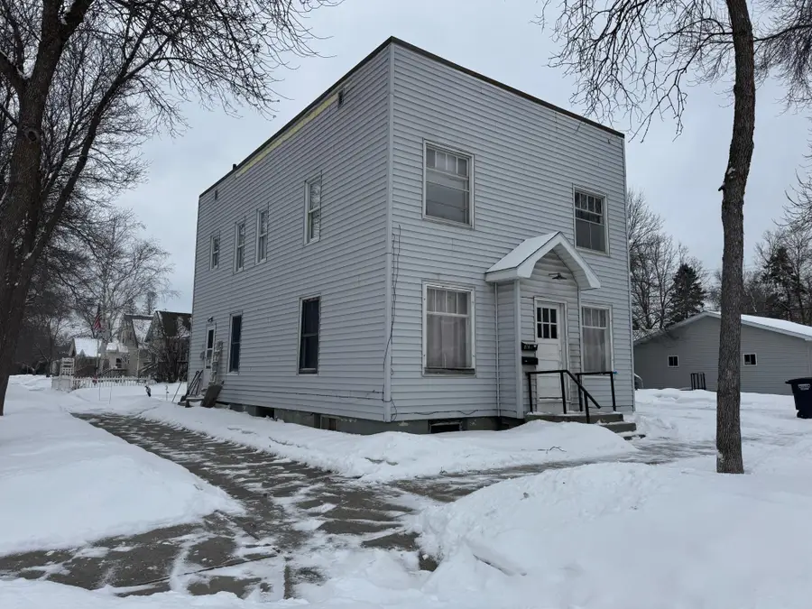 620 5th Avenue, International Falls, MN 56649 - #3