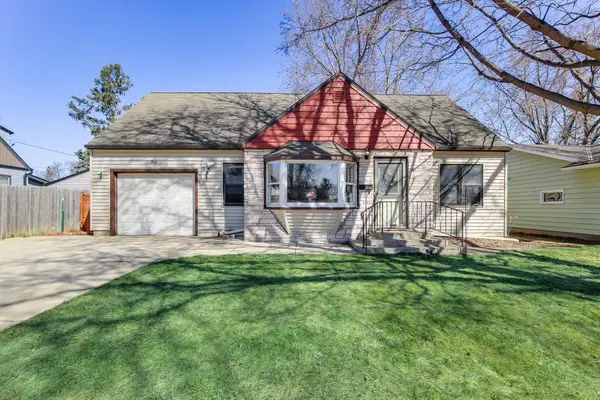 810 5th Street W, Hastings, MN 55033