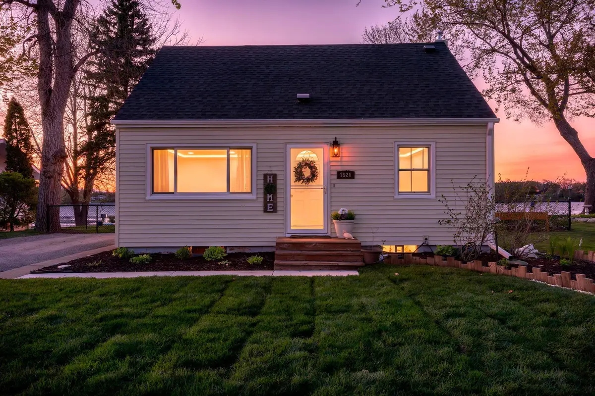 1920 Main Street Nw, Elk River, MN 55330 - #1