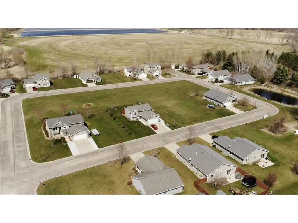543 Coleman Avenue E, Eden Valley, MN 55329 - #1
