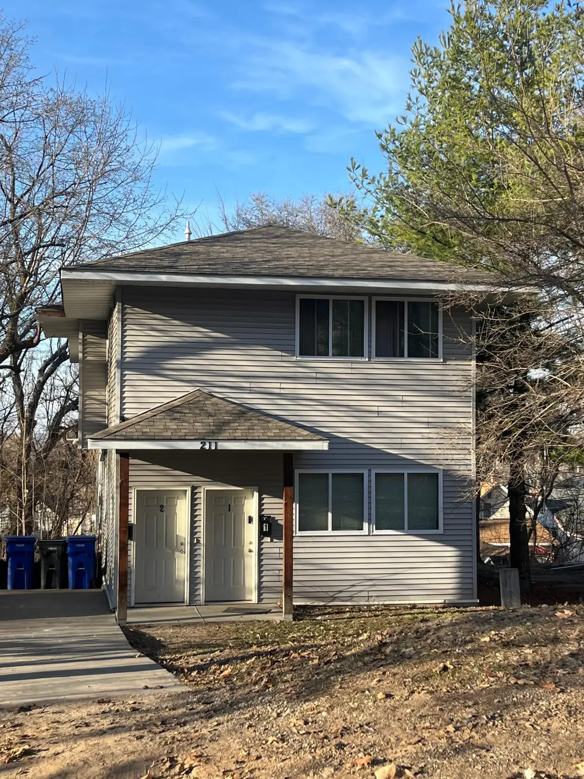 211 Belvidere Street E, Saint Paul, MN 55107 - #1
