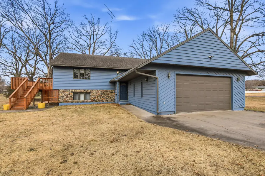 302 N Hickory Street, Royalton, MN 56373 - #2
