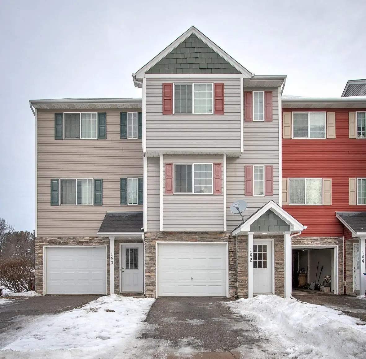 142 19th Avenue Se, Cambridge, MN 55008 - #1
