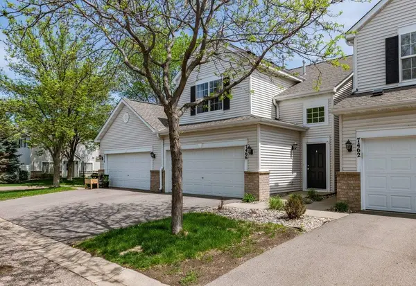 7466 Derby Lane, Shakopee, MN 55379