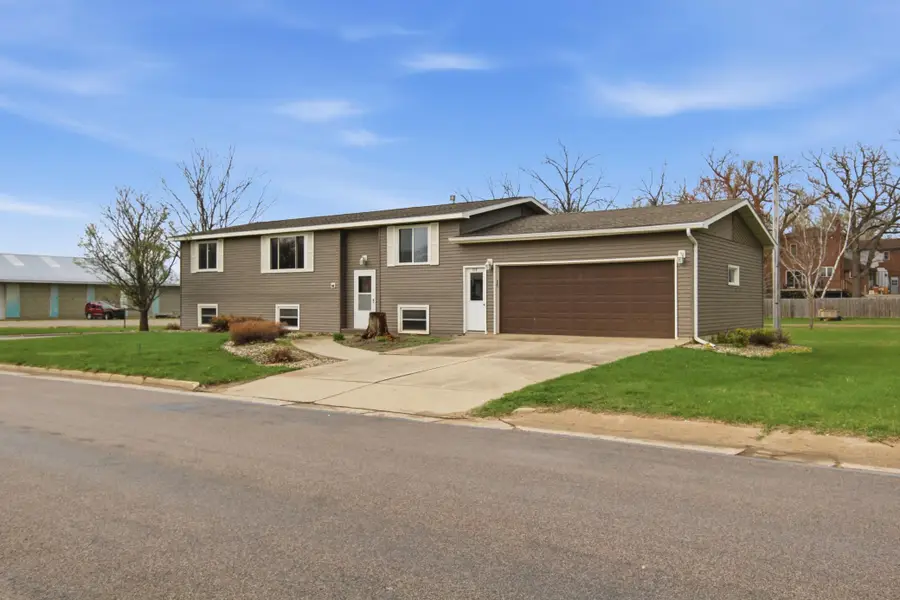 114 4th Street N, Grove City, MN 56243 - #2