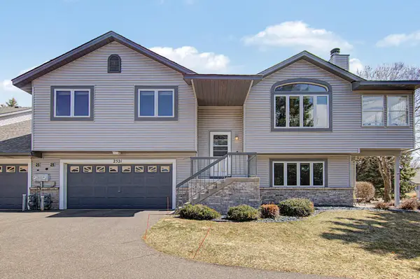 2521 Sumac Ridge, White Bear Lake, MN 55110