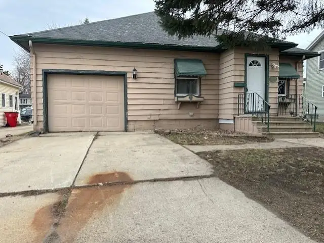 1204 2nd Avenue Nw, Austin, MN 55912 - #1
