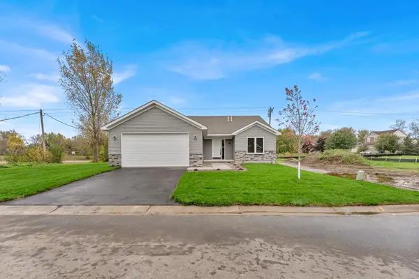 6254 209th Street N, Forest Lake, MN 55025