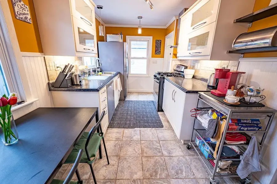 158 W Summit Avenue, Ellsworth, WI 54011 - #3