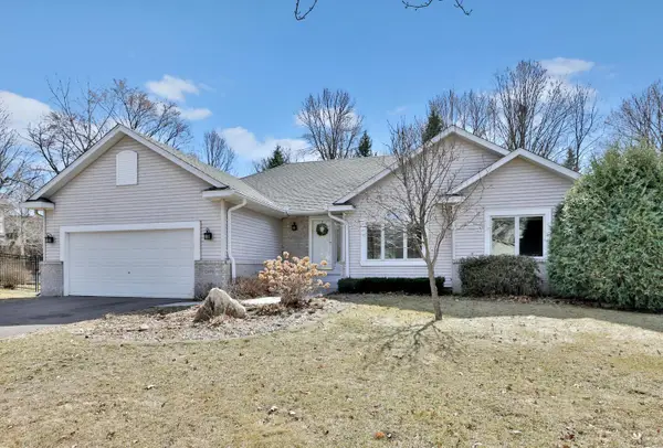 12498 194th Lane Nw, Elk River, MN 55330