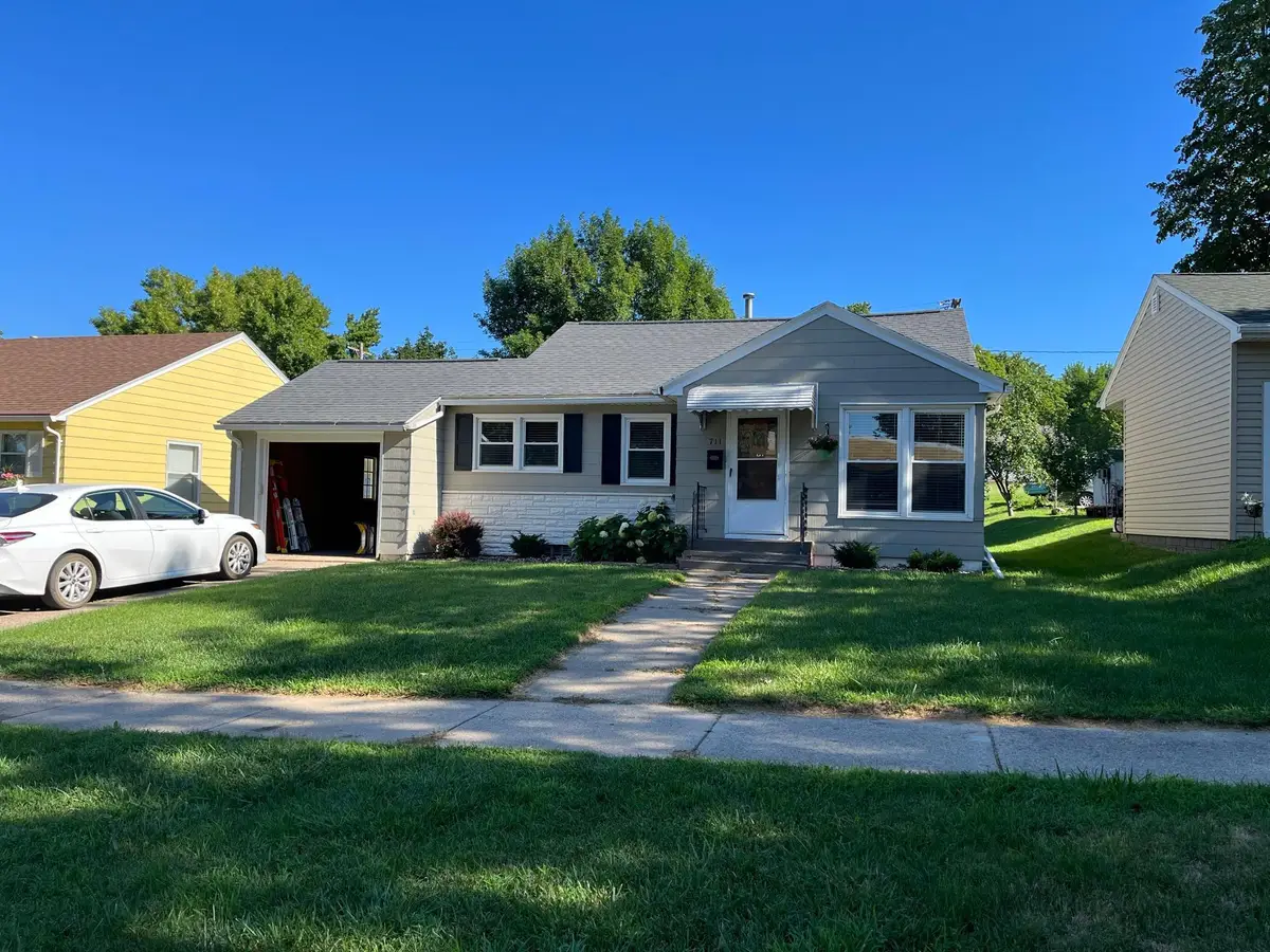 711 Willow Street, Fairmont, MN 56031 - #1