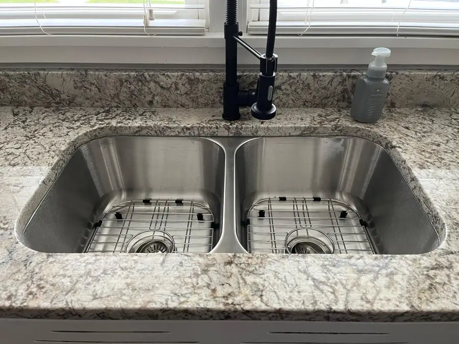 711 Willow Street, Fairmont, MN 56031 - #3