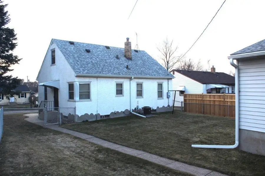 794 Howard Street N, Saint Paul, MN 55119 - #3