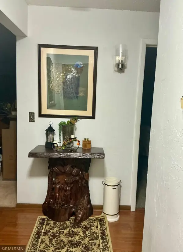 2200 Nevada Avenue S #214, Saint Louis Park, MN 55426