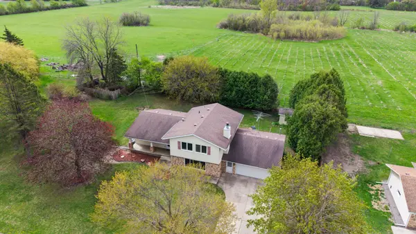 2055 Edgewood Drive, Owatonna, MN 55060