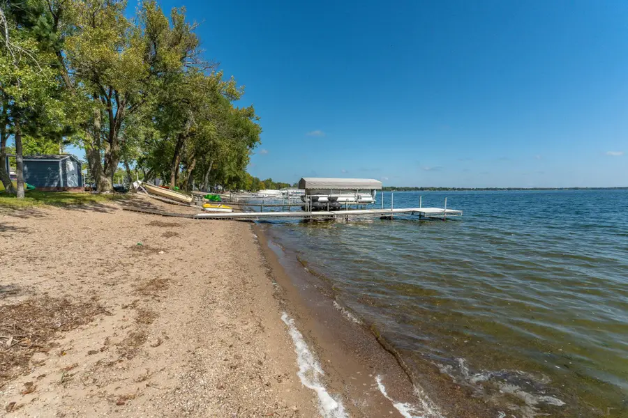 707 Lake Shore Drive, Battle Lake, MN 56515 - #2
