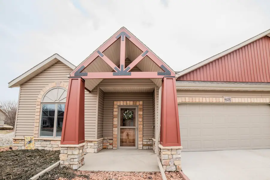 412 19th Avenue W #G, West Fargo, ND 58078 - #3