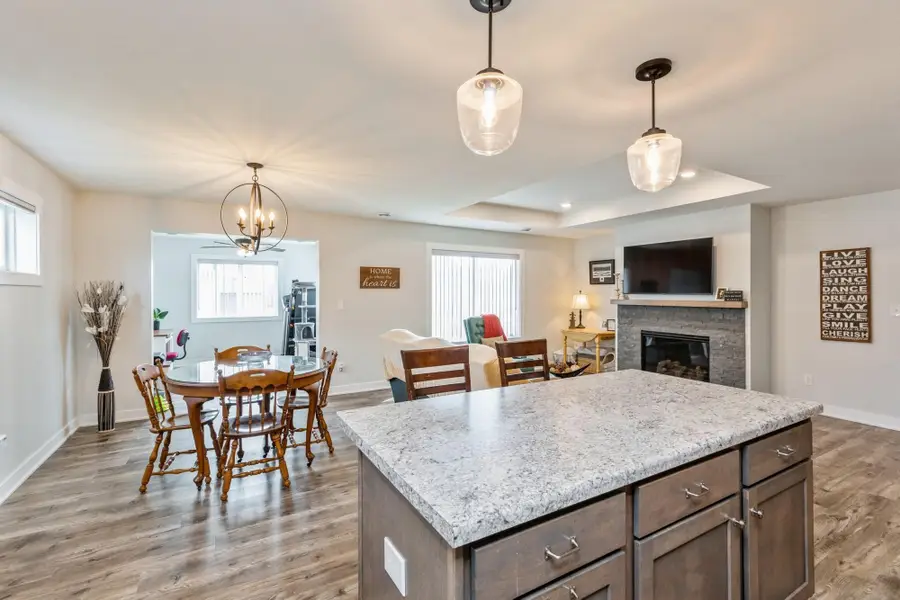 413 Fawn Run, Kenyon, MN 55946 - #3
