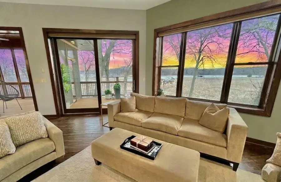 19900 Cottagewood Road, Deephaven, MN 55331 - #2