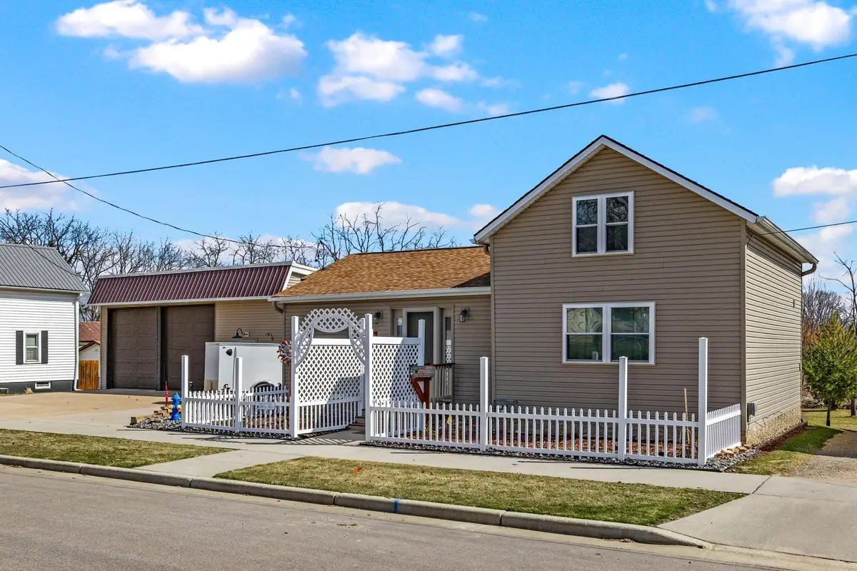 1716 Kilbourn Avenue, Tomah, WI 54660 - #1