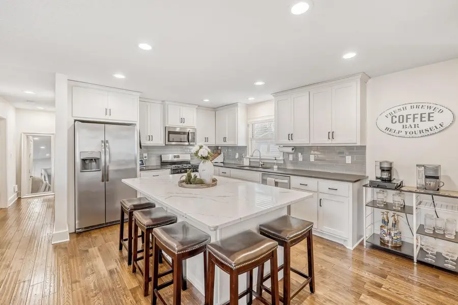 1566 Highway 96 E, White Bear Lake, MN 55110 - #2