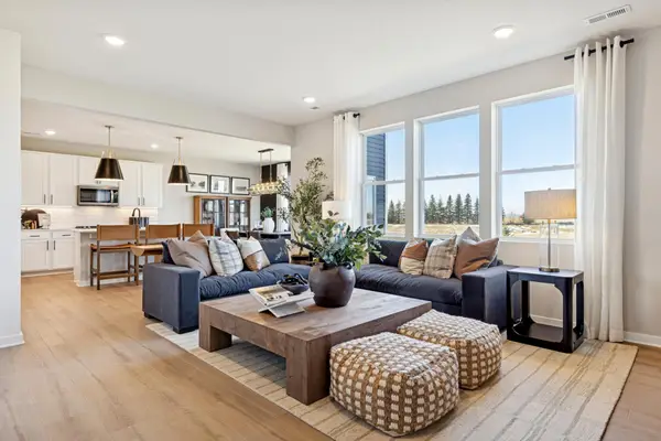 12594 Erskin Street Ne, Blaine, MN 55449