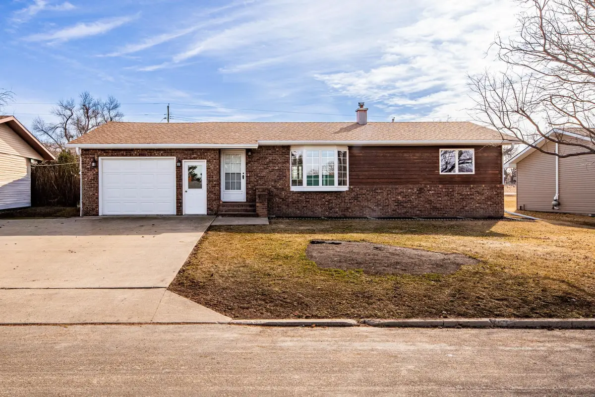 305 Webster Street, Lisbon, ND 58054 - #1