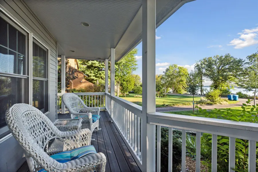 5371 W Bald Eagle Boulevard, White Bear, MN 55110 - #2