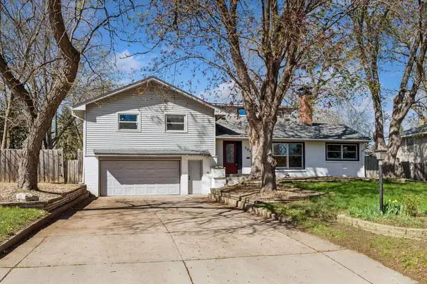 304 Valley High Road, Burnsville, MN 55337