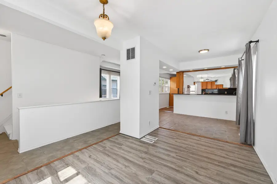 929 Euclid Street, Saint Paul, MN 55106 - #3