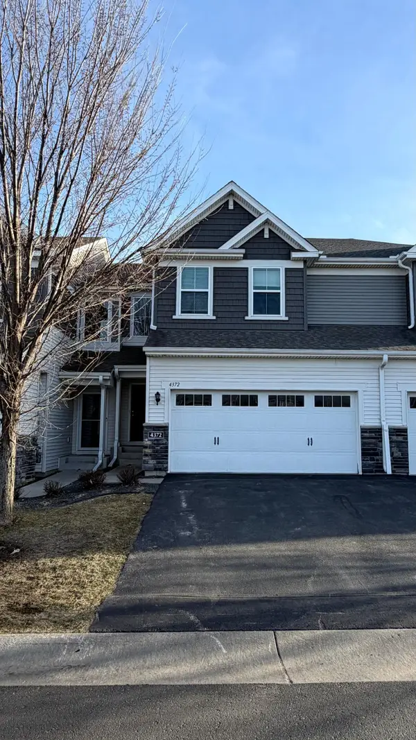 4372 Corn Silk Lane, Woodbury, MN 55129