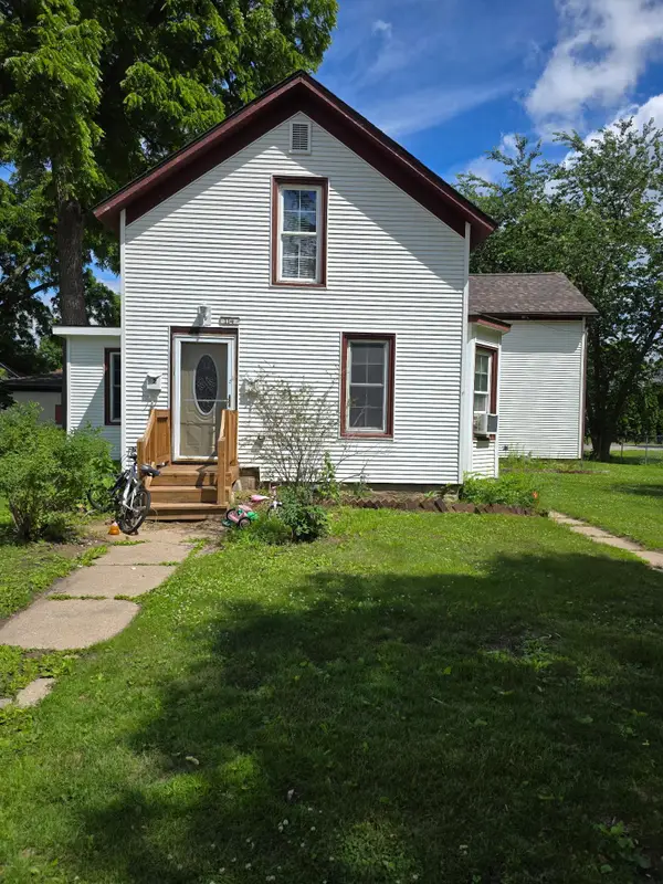 114 S 4th Street, River Falls, WI 54022
