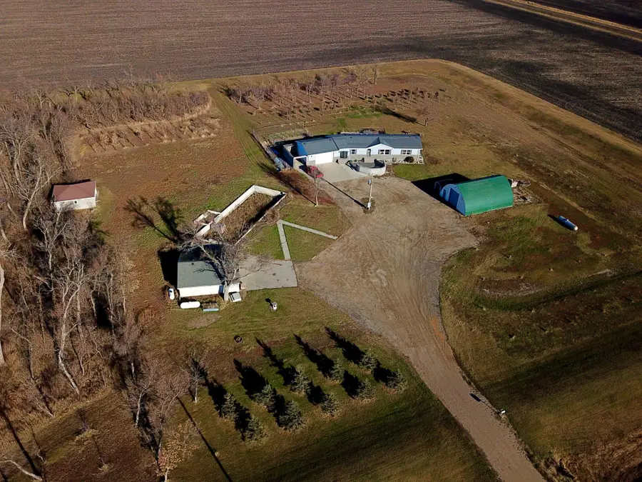 16691 & 16695 28th Street Se, Argusville, ND 58005 - #3