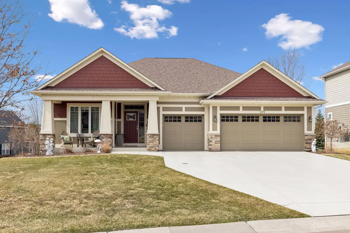1372 Pleasant Lake Drive, Woodbury, MN 55129 - #1