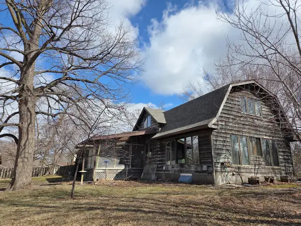 1604 N Cedar Avenue, Owatonna, MN 55060