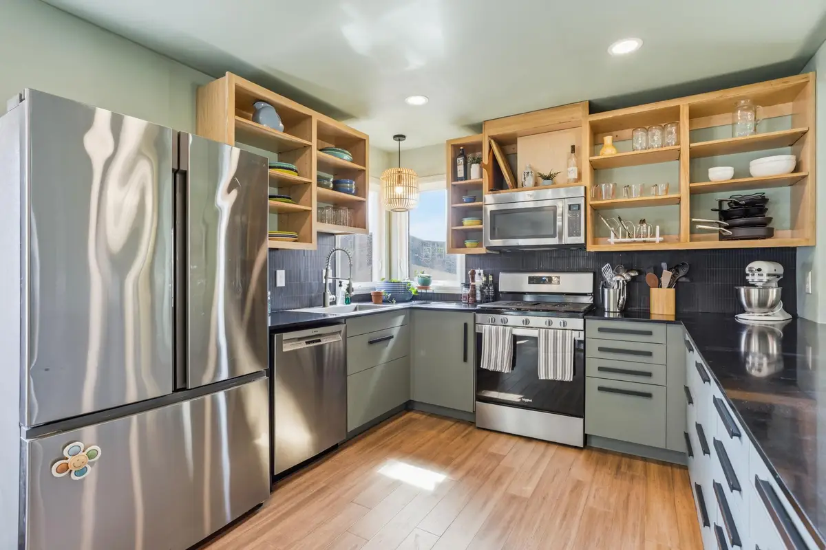 13294 Ellice Court, Apple Valley, MN 55124 - #1