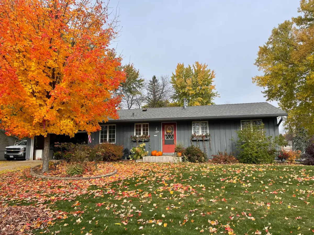 2500 Interlachen Drive, Stillwater, MN 55082 - #1