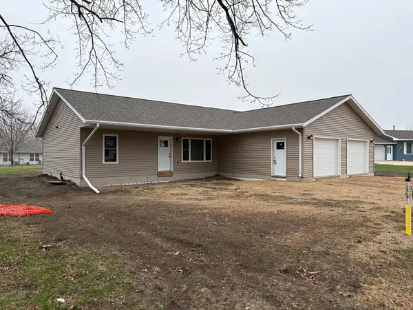 122 2nd Street E, Tracy, MN 56175