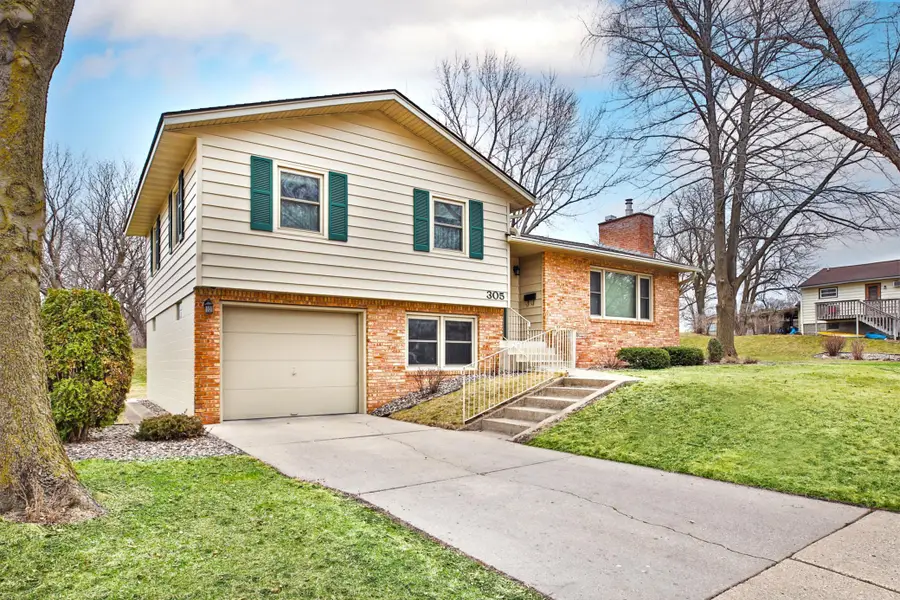 305 12th Street Se, Waseca, MN 56093 - #2