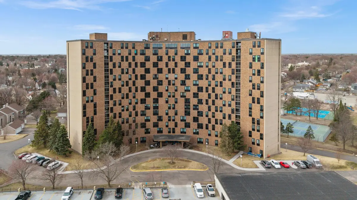1181 Edgcumbe Road #1712, Saint Paul, MN 55105 - #1