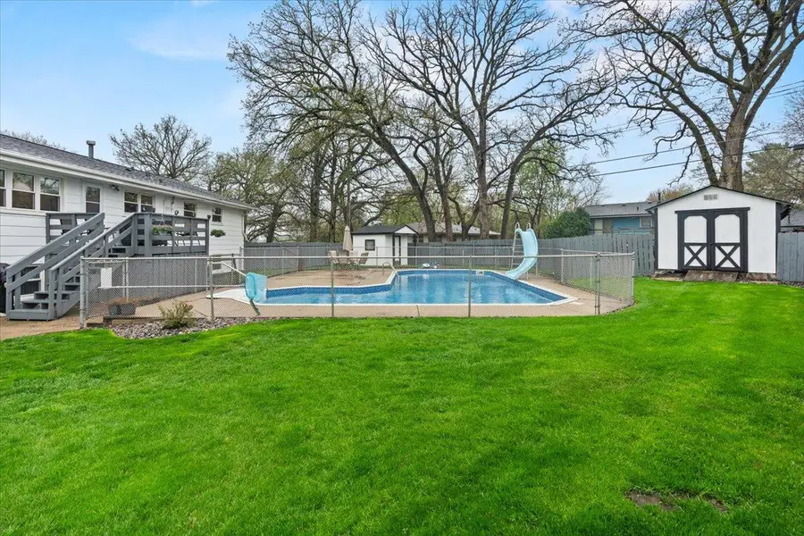 6972 Hickory Drive Ne, Fridley, MN 55432 - #2