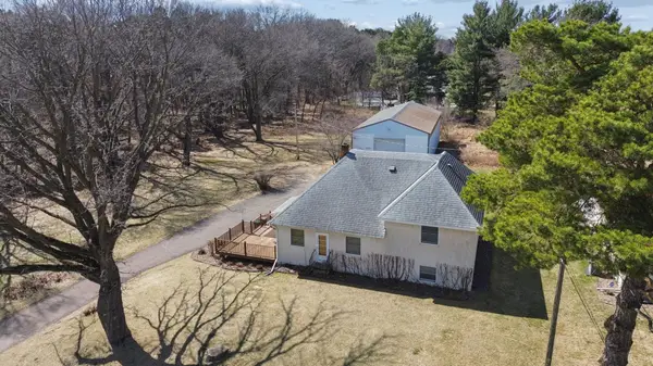 3555 Edgerton Street, Vadnais Heights, MN 55127