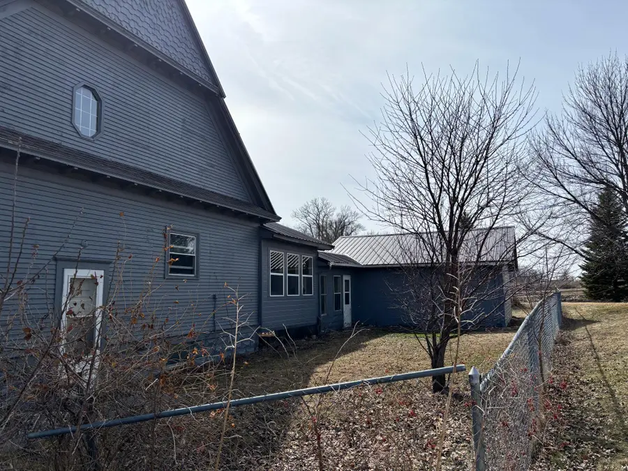 201 5th Street N, Grove City, MN 56243 - #2