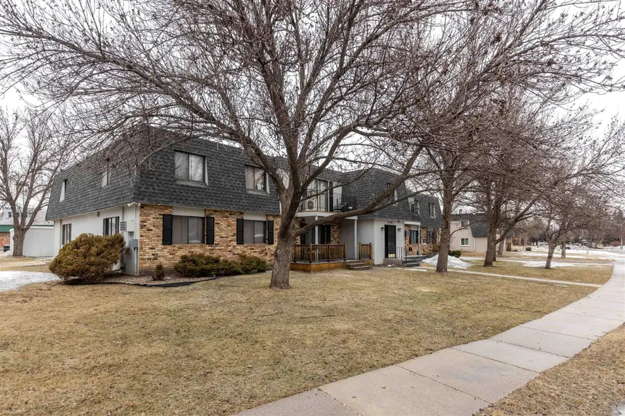 2401 Demores Drive S #12, Fargo, ND 58103 - #2