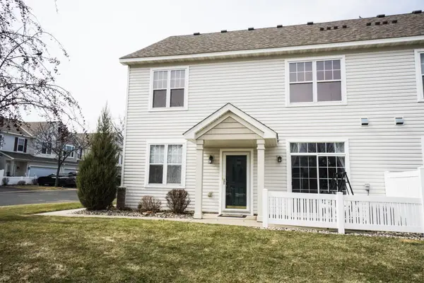 1650 Liberty Circle #2008, Shakopee, MN 55379