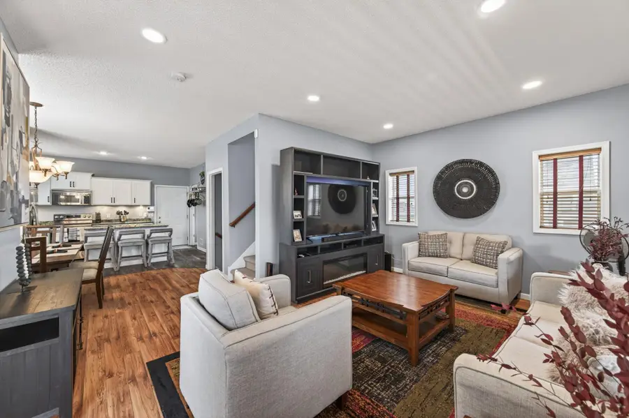 1109 Lawson Avenue E, Saint Paul, MN 55106 - #2