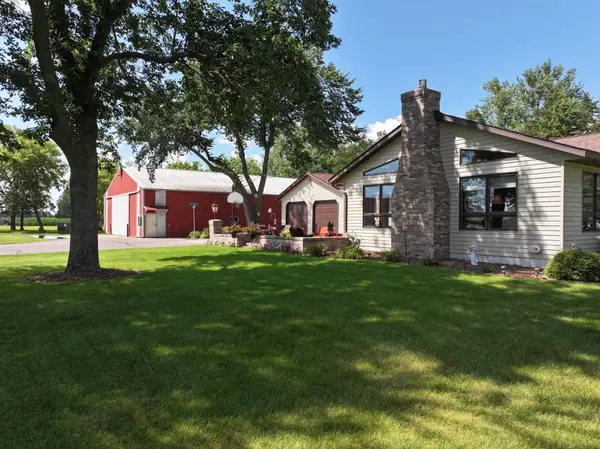 8010 Center Street, Clear Lake, MN 55319
