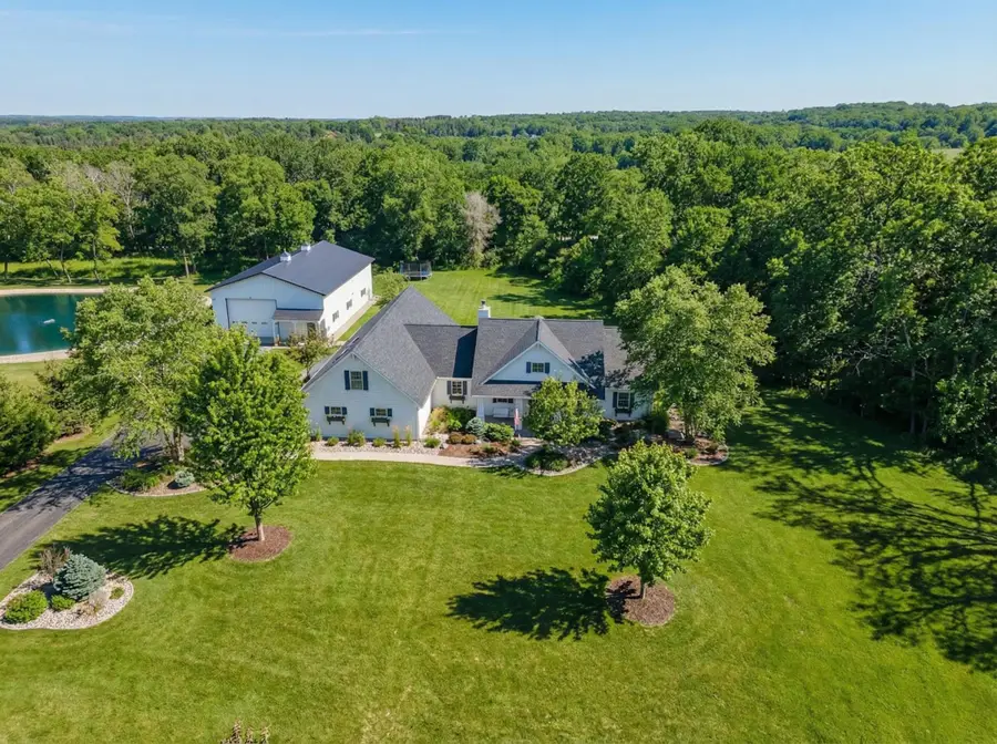 877 Yellowstone Trail, Hudson, WI 54016 - #2