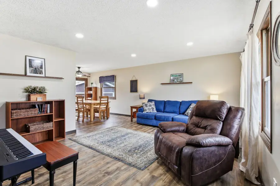 732 Vicky Lane, Lino Lakes, MN 55014 - #3